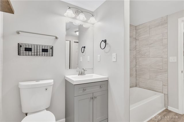5438 Middletown Oxford Road, Middletown, OH 45042