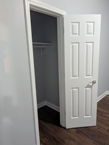 6401 S Saint Lawrence Avenue 6401-1, Chicago, IL 60637