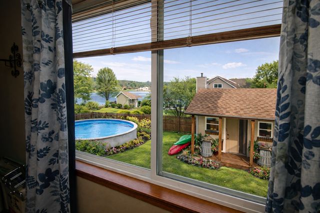 26049 S White Oak Trail, Channahon, IL 60410