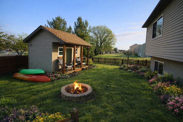 26049 S White Oak Trail, Channahon, IL 60410