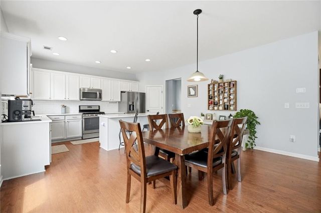 713 Lorimore Pass, Canton, GA 30115