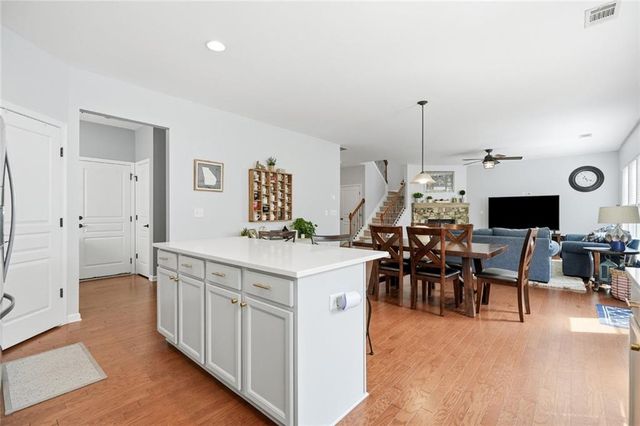 713 Lorimore Pass, Canton, GA 30115