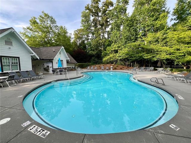 713 Lorimore Pass, Canton, GA 30115