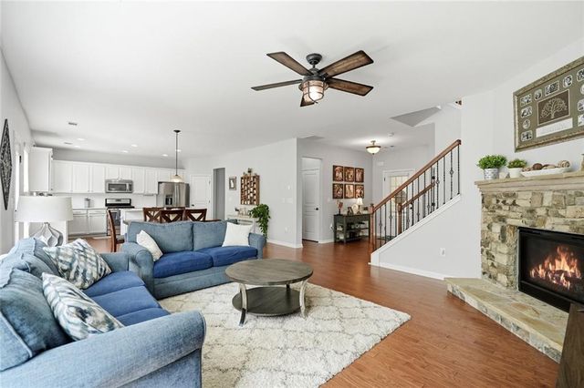 713 Lorimore Pass, Canton, GA 30115