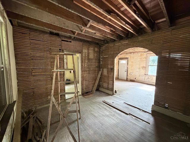 660 Steiner Avenue, Cincinnati, OH 45204