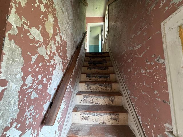 660 Steiner Avenue, Cincinnati, OH 45204