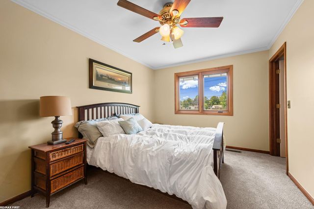 44325 Meadowlake Drive, Sterling Heights, MI 48313