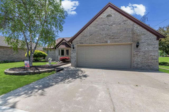44325 Meadowlake Drive, Sterling Heights, MI 48313