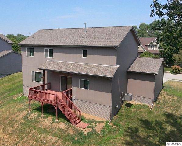 2005 Oriole Drive, Bellevue, NE 68123