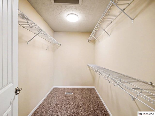 2005 Oriole Drive, Bellevue, NE 68123