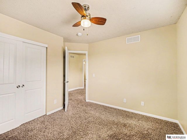 2005 Oriole Drive, Bellevue, NE 68123