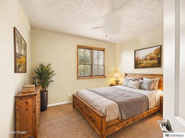 2005 Oriole Drive, Bellevue, NE 68123