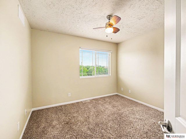 2005 Oriole Drive, Bellevue, NE 68123