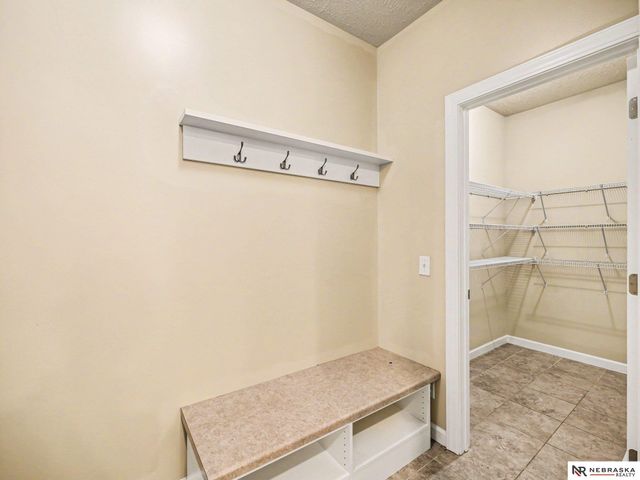 2005 Oriole Drive, Bellevue, NE 68123
