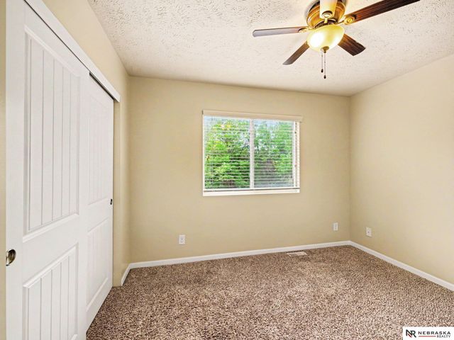 2005 Oriole Drive, Bellevue, NE 68123