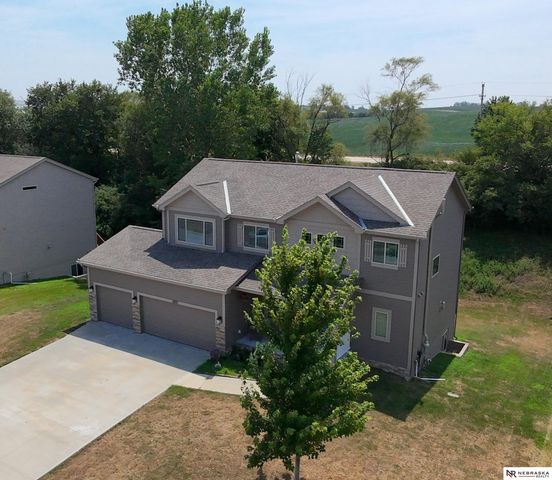 2005 Oriole Drive, Bellevue, NE 68123