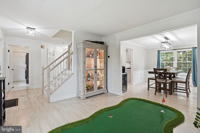 5710 RIDGEDALE DR, Woodbridge, VA 22193