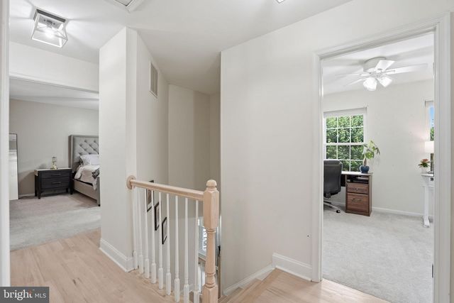 5710 RIDGEDALE DR, Woodbridge, VA 22193