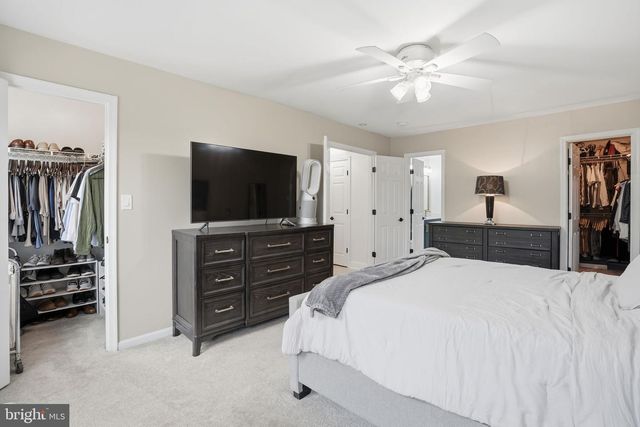5710 RIDGEDALE DR, Woodbridge, VA 22193