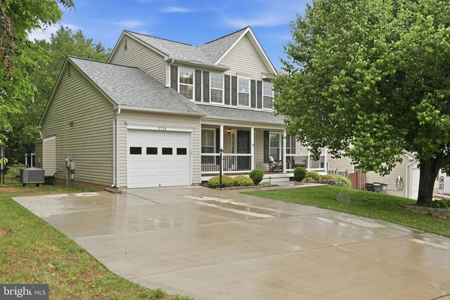 5710 RIDGEDALE DR, Woodbridge, VA 22193