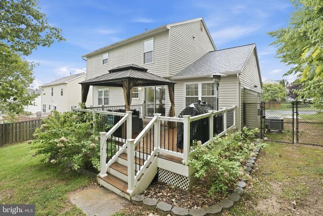 5710 RIDGEDALE DR, Woodbridge, VA 22193