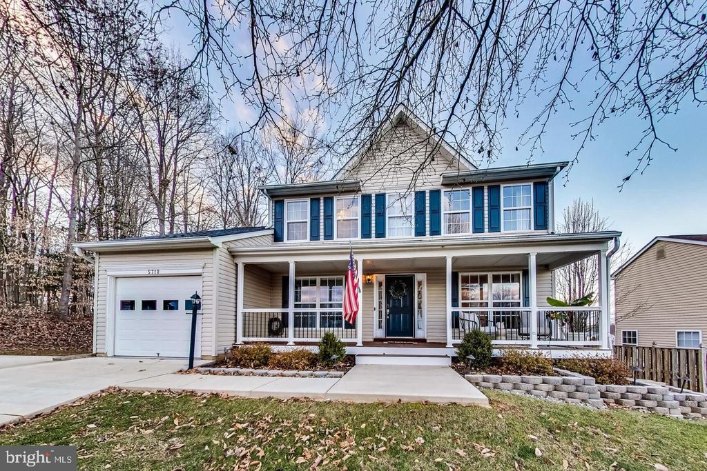 5710 RIDGEDALE DR, Woodbridge, VA 22193