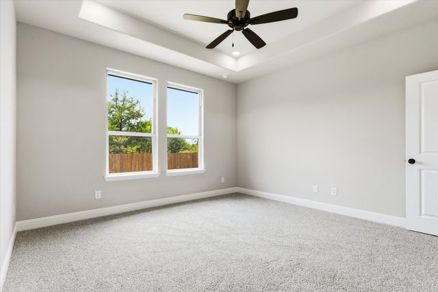 2106 Briarwood Drive, Bridgeport, TX 76426