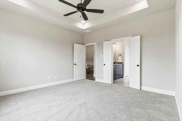 2106 Briarwood Drive, Bridgeport, TX 76426