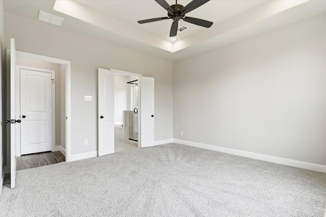 2106 Briarwood Drive, Bridgeport, TX 76426