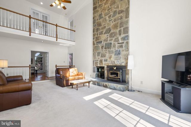 18117 HAYLOFT DR, Derwood, MD 20855