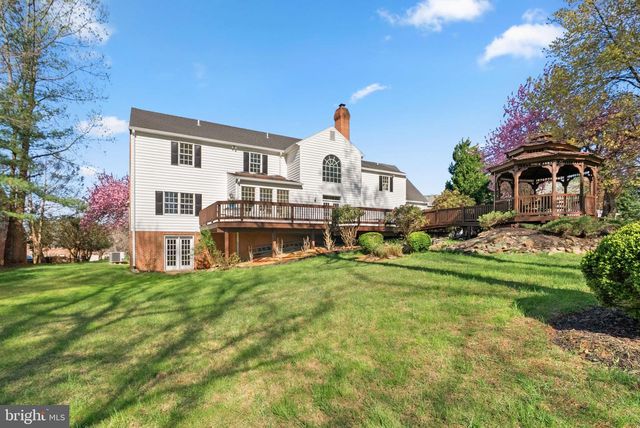 18117 HAYLOFT DR, Derwood, MD 20855
