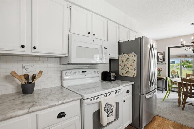 1530 East Street, Baraboo, WI 53913