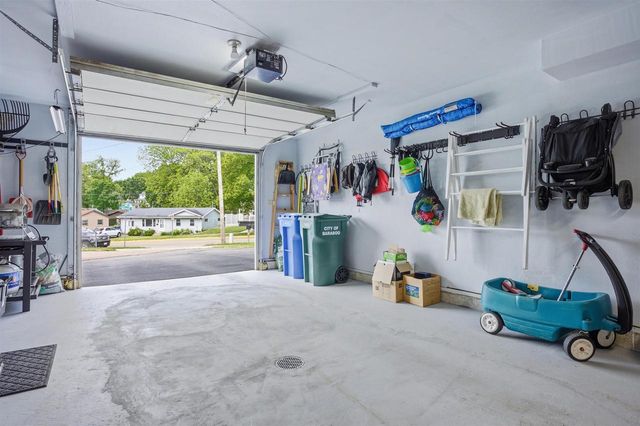 1530 East Street, Baraboo, WI 53913