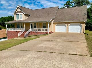 866 Lee Drive, Ringgold, GA 30736