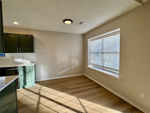 3439 W Yale Street, Fayetteville, AR 72704