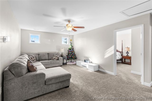 455 Weston Woods Street, Raeford, NC 28376