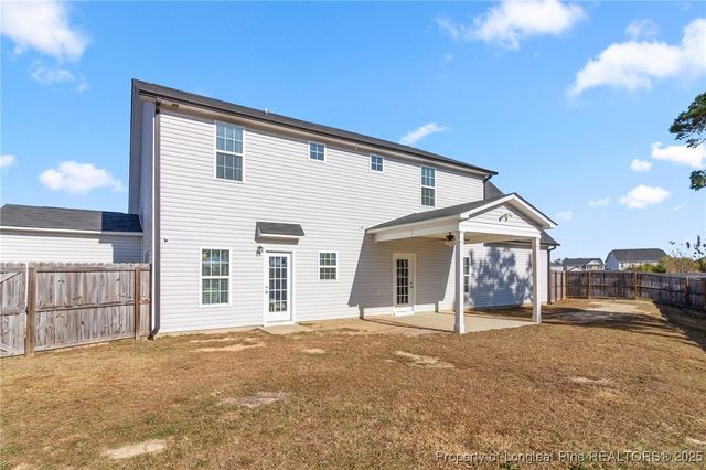 455 Weston Woods Street, Raeford, NC 28376