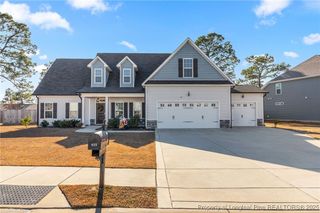 455 Weston Woods Street, Raeford, NC 28376