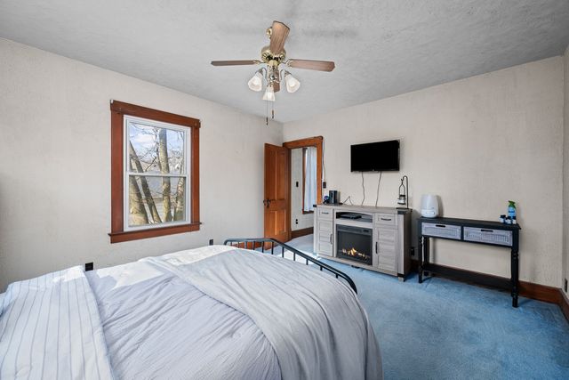 225 E Wells Street, Geneseo, IL 61254