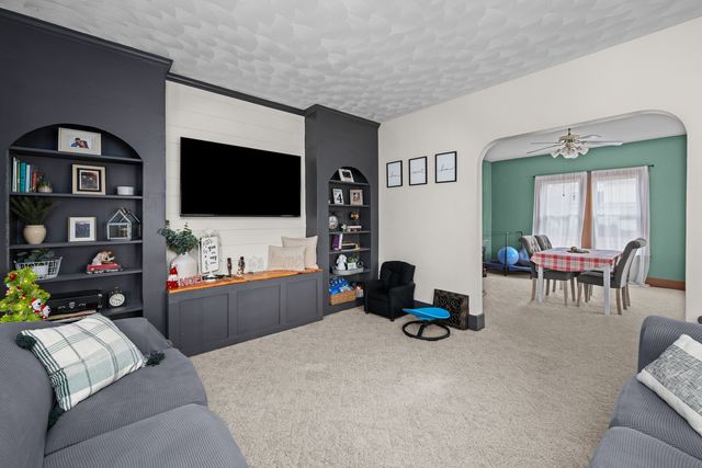 225 E Wells Street, Geneseo, IL 61254