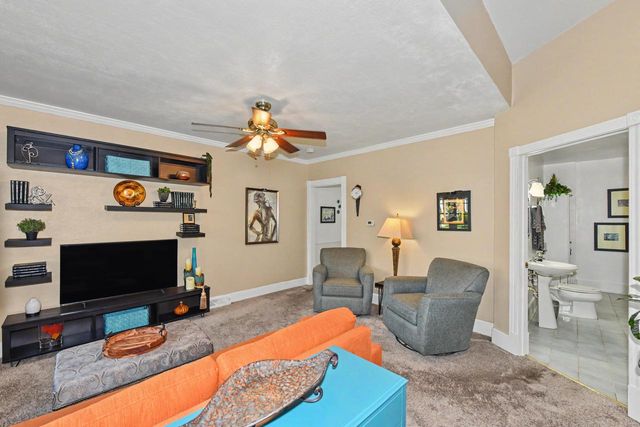 209 E Montana STREET, Milwaukee, WI 53207