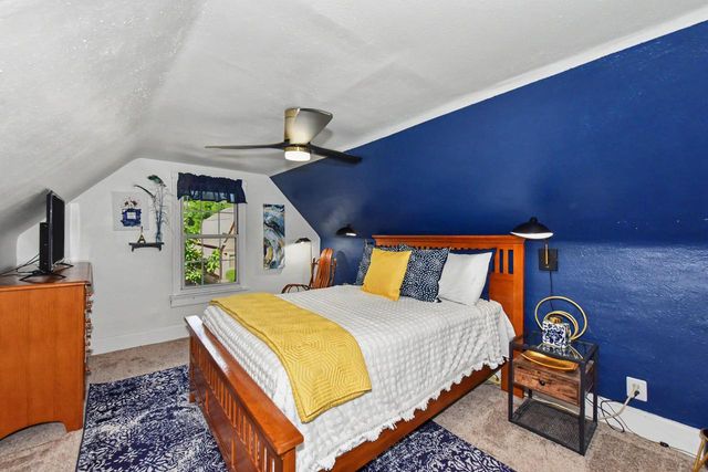 209 E Montana STREET, Milwaukee, WI 53207