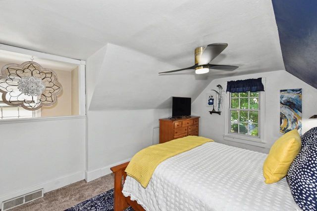 209 E Montana STREET, Milwaukee, WI 53207