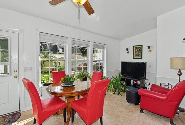 209 E Montana STREET, Milwaukee, WI 53207