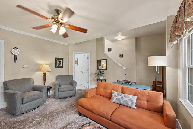 209 E Montana STREET, Milwaukee, WI 53207