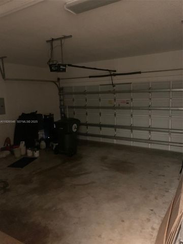 7116 W Pinecreek Way, Coconut Creek, FL 33073