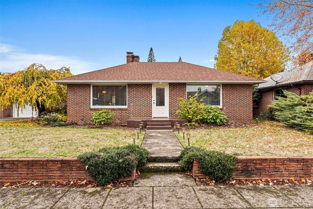 809 K St, Centralia, WA 98531