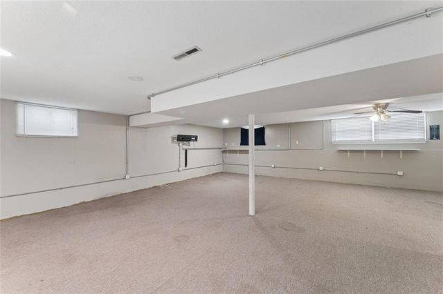 101 W Insley Avenue, Bonner Springs, KS 66012