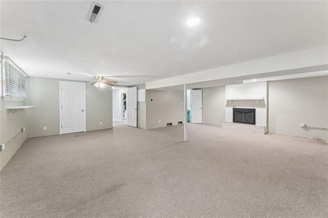 101 W Insley Avenue, Bonner Springs, KS 66012