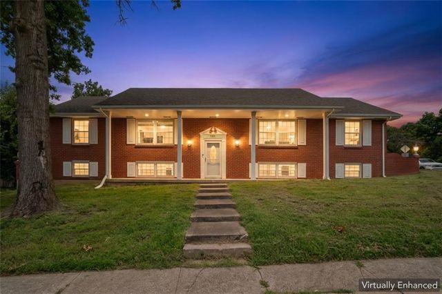 101 W Insley Avenue, Bonner Springs, KS 66012